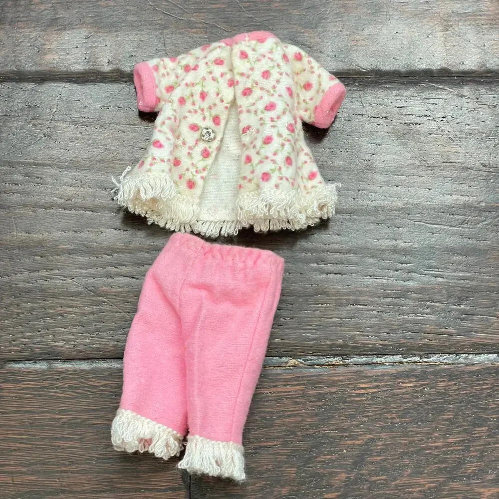 Vintage Tammy Family Doll Clothes 9403 Bed Time Fringed Pajamas Pink & Shoes
